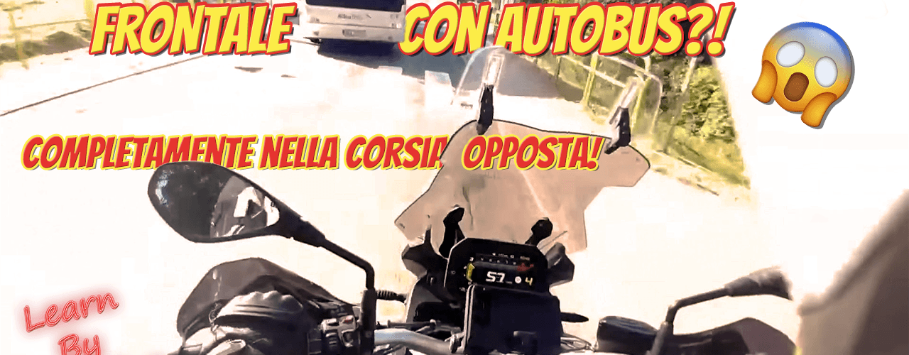 Frontale moto autobus